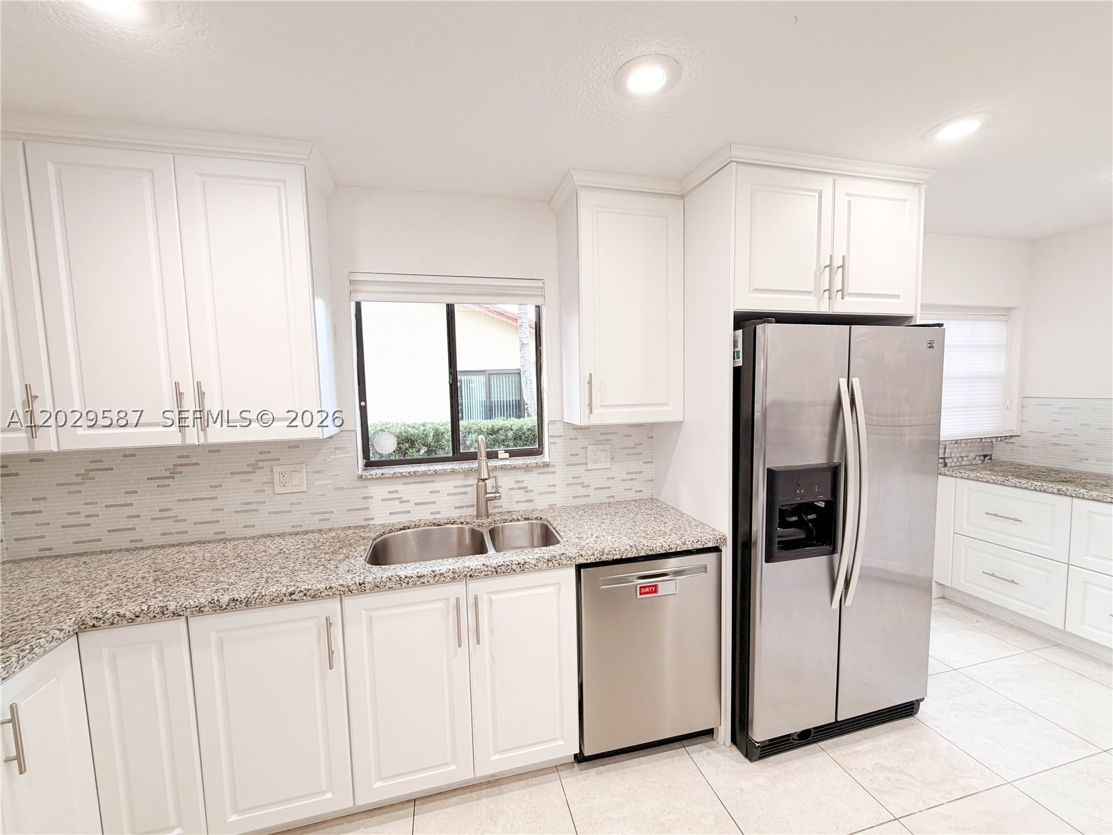 VILLAS OF BONAVENTURE AT - Residential