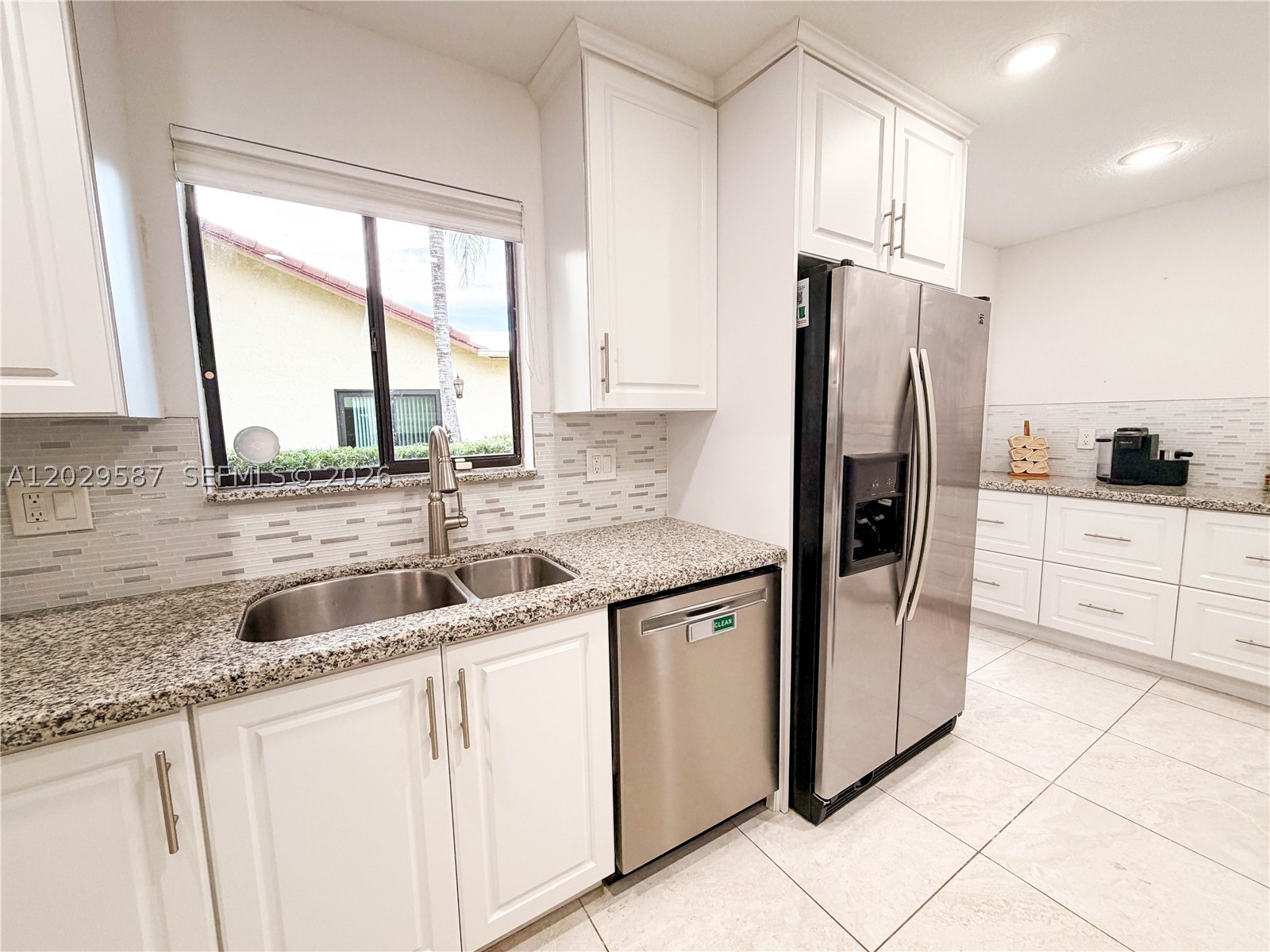 VILLAS OF BONAVENTURE AT - Residential