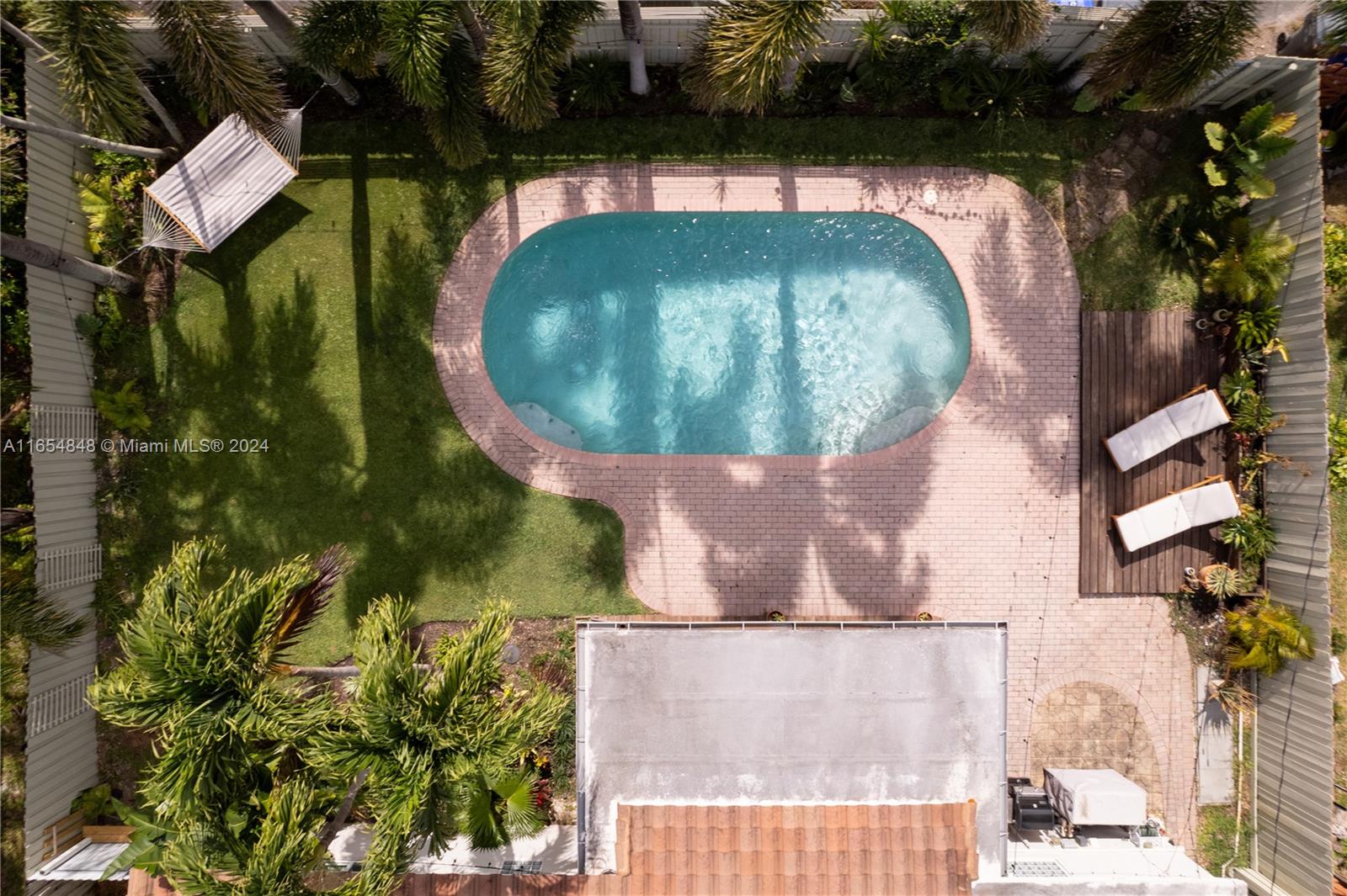 HOLLYWOOD HEIGHTS ADD SEC - Residential