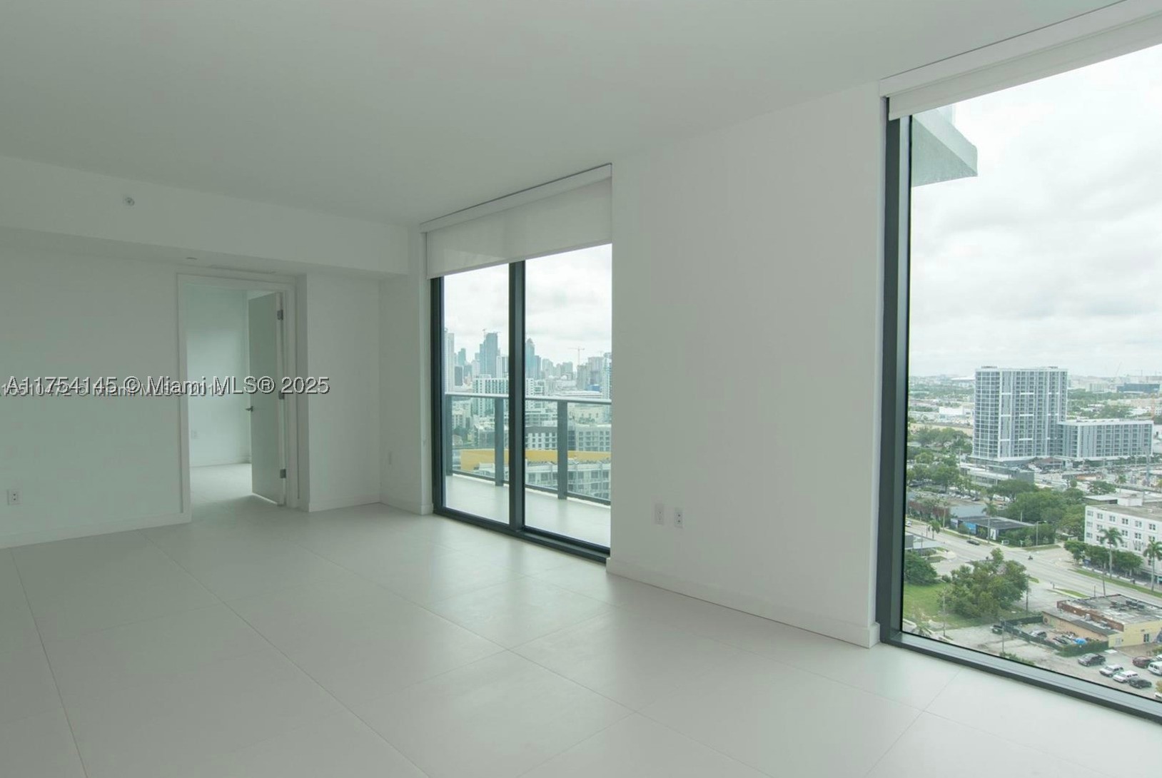 PARAISO BAYVIEWS CONDO - Residential