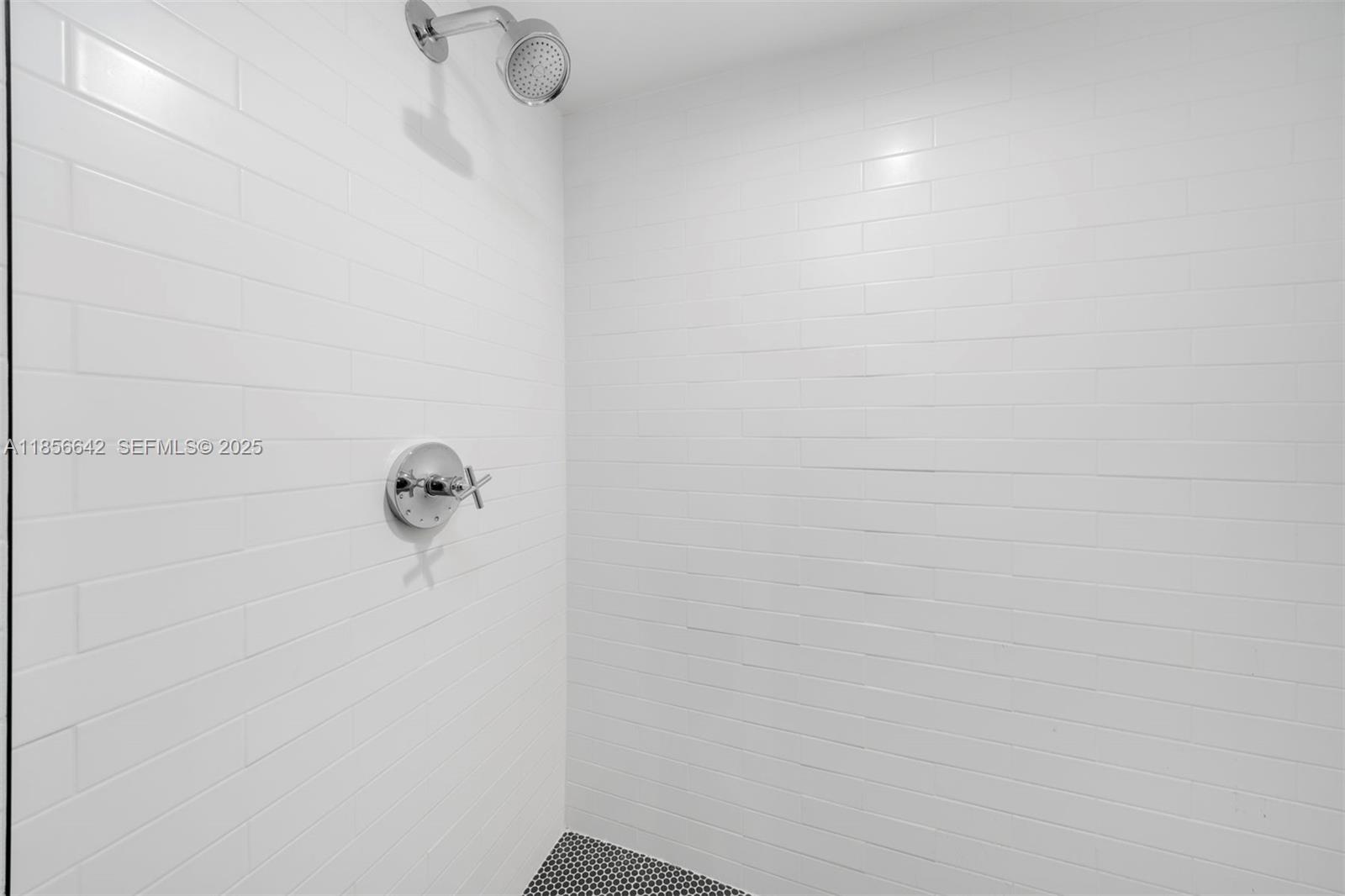 ARTECITY GOVERNOR CONDO - Residential