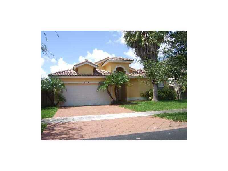 Charming 1 Story home at Forest Lake Estates! Featuring 3 Bedroom, 2 Bathroom, 2 Car garage, utility room and spectacular  canal view. Bright and spacious kitchen overlooking the patio area. High ceilings, hurricane shutters, tile flooring in social areas  and carpet floors in bedrooms. Nice fenced-in backyard, excellent family oriented community. This property will be available 5/1/15. Please give 24 hour notice to schedule appointments for showings.