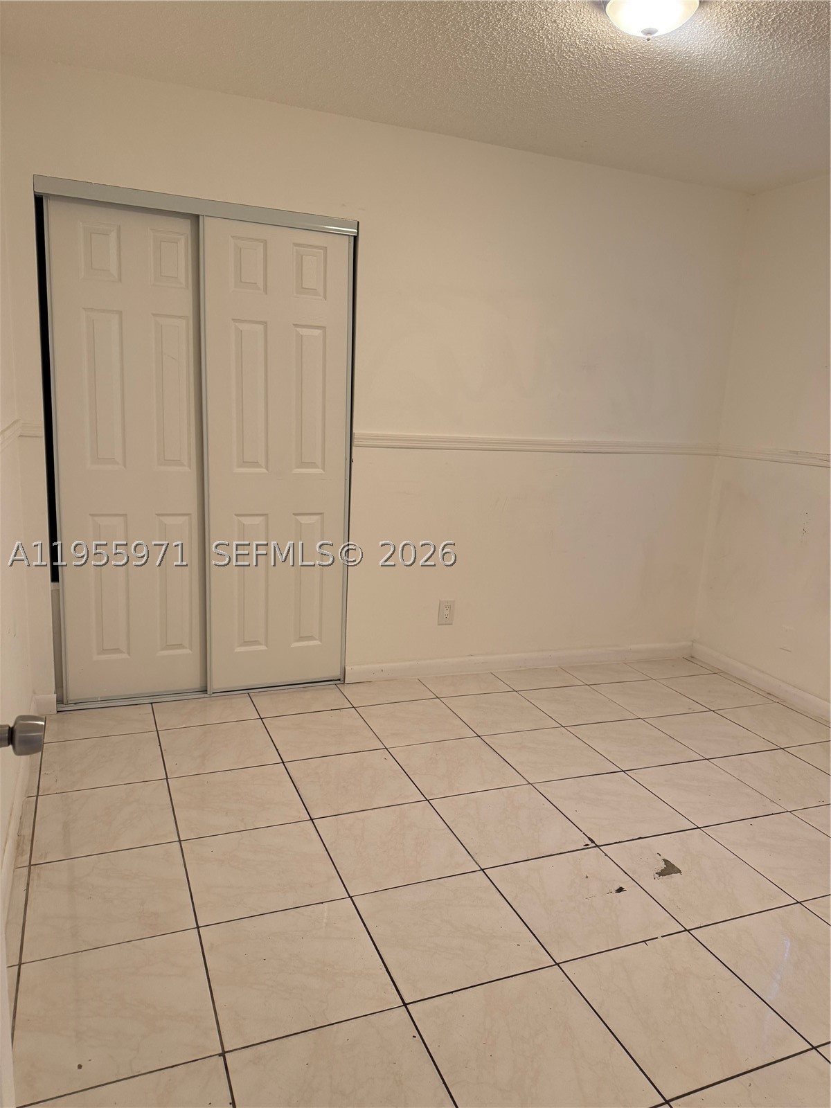 BROADVIEW COUNTRY CLUB - Residential