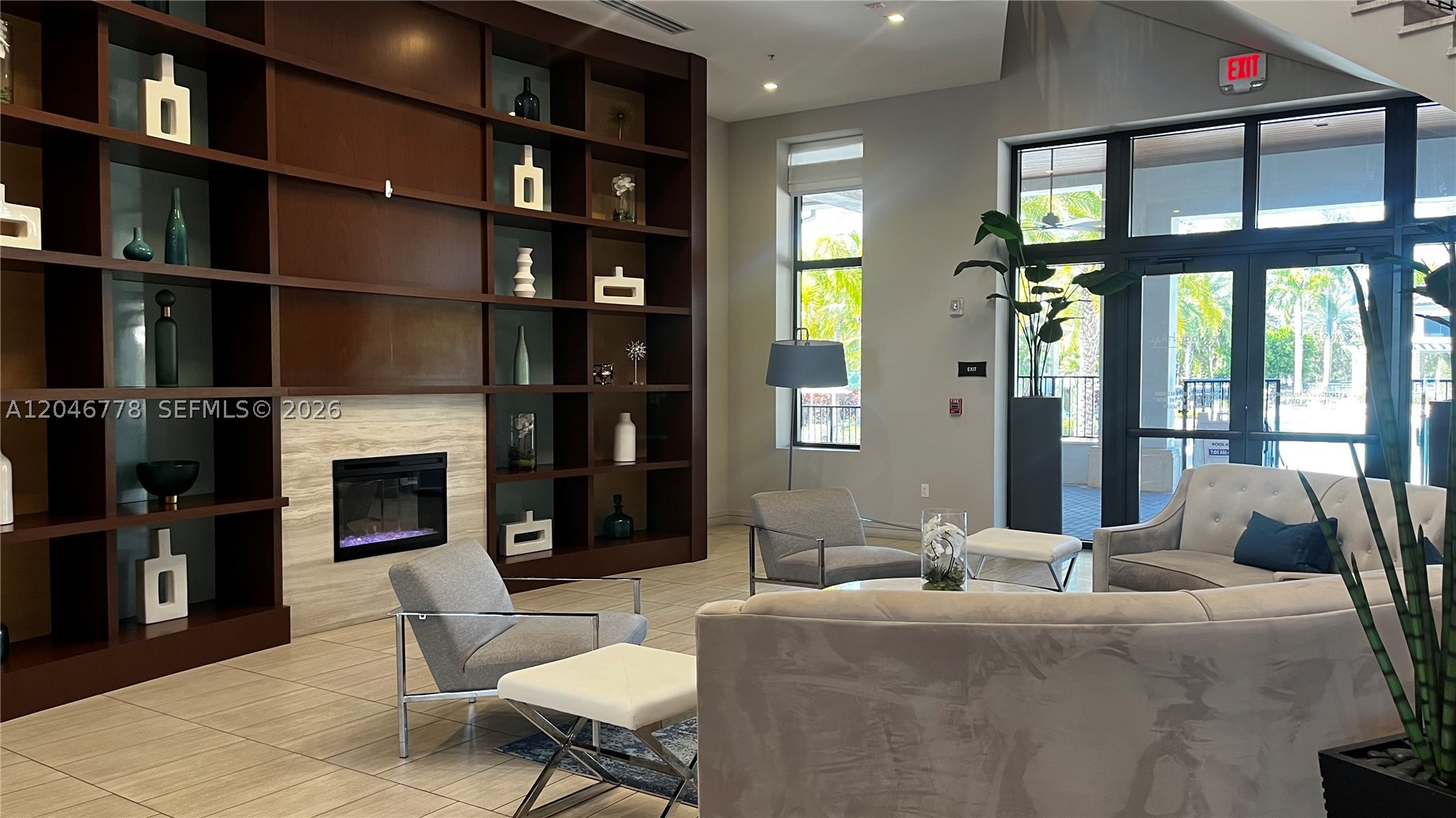 ST MAARTEN AT GRAND BAY C - Residential Lease