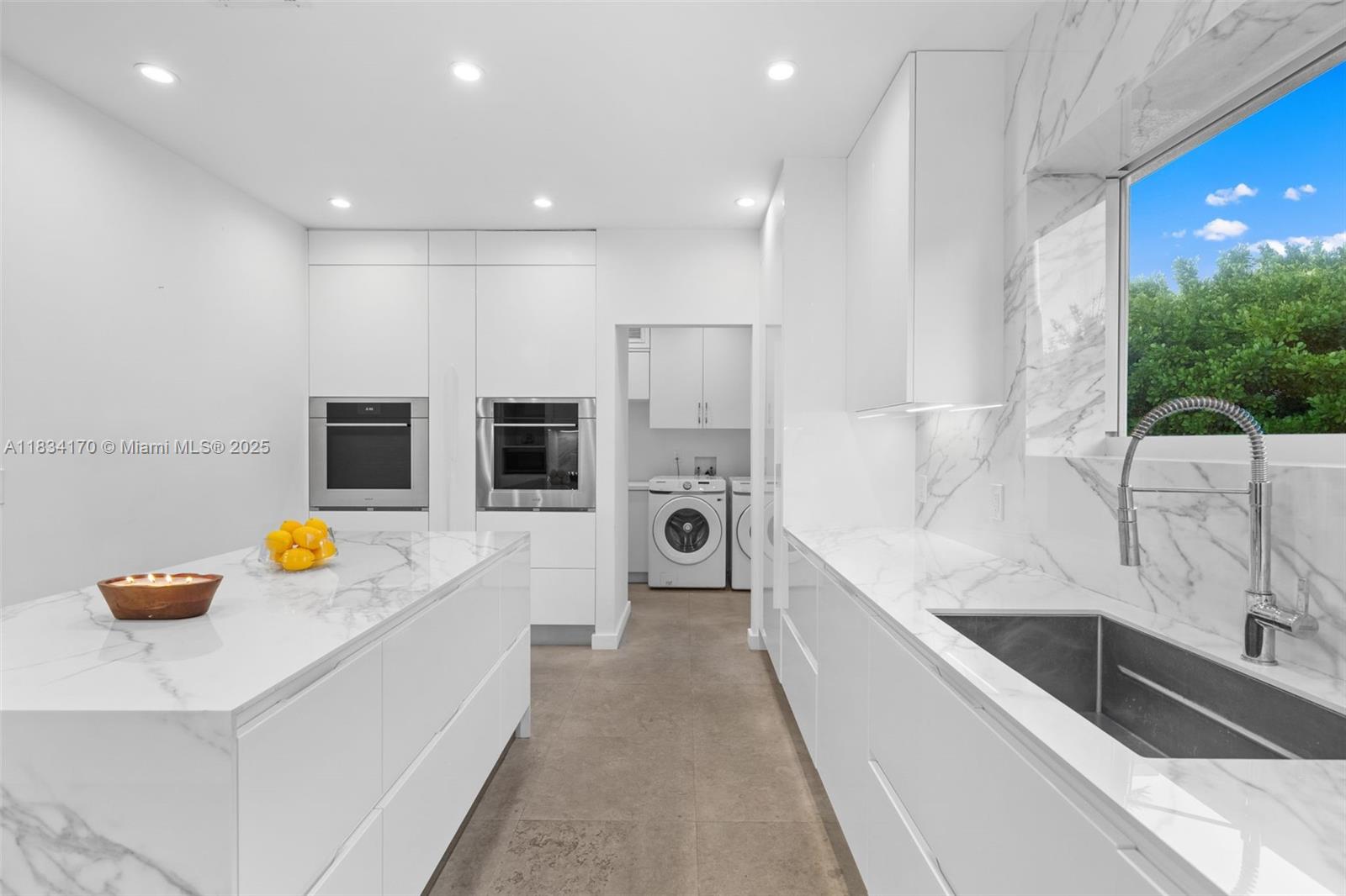 HIBISCUS ISLAND - Residential Lease