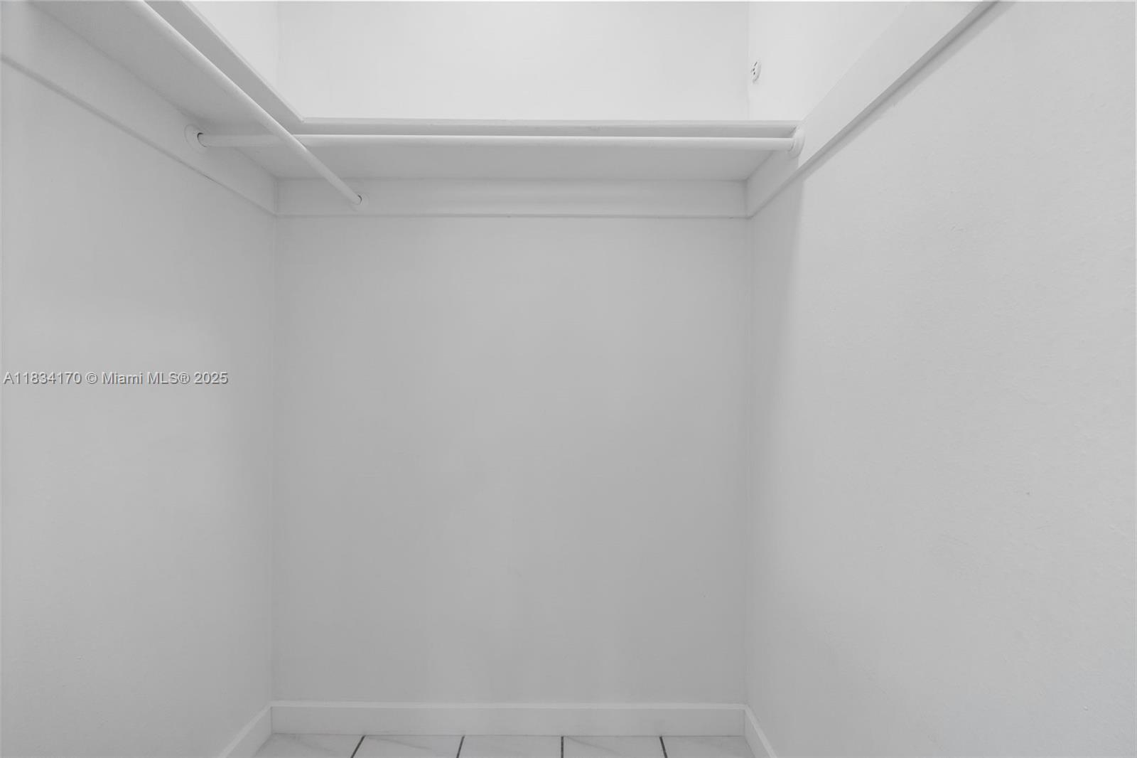 HIBISCUS ISLAND - Residential Lease