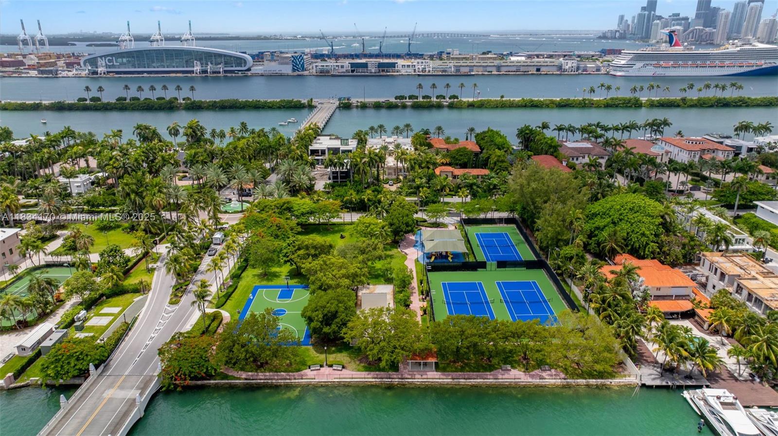 HIBISCUS ISLAND - Residential Lease