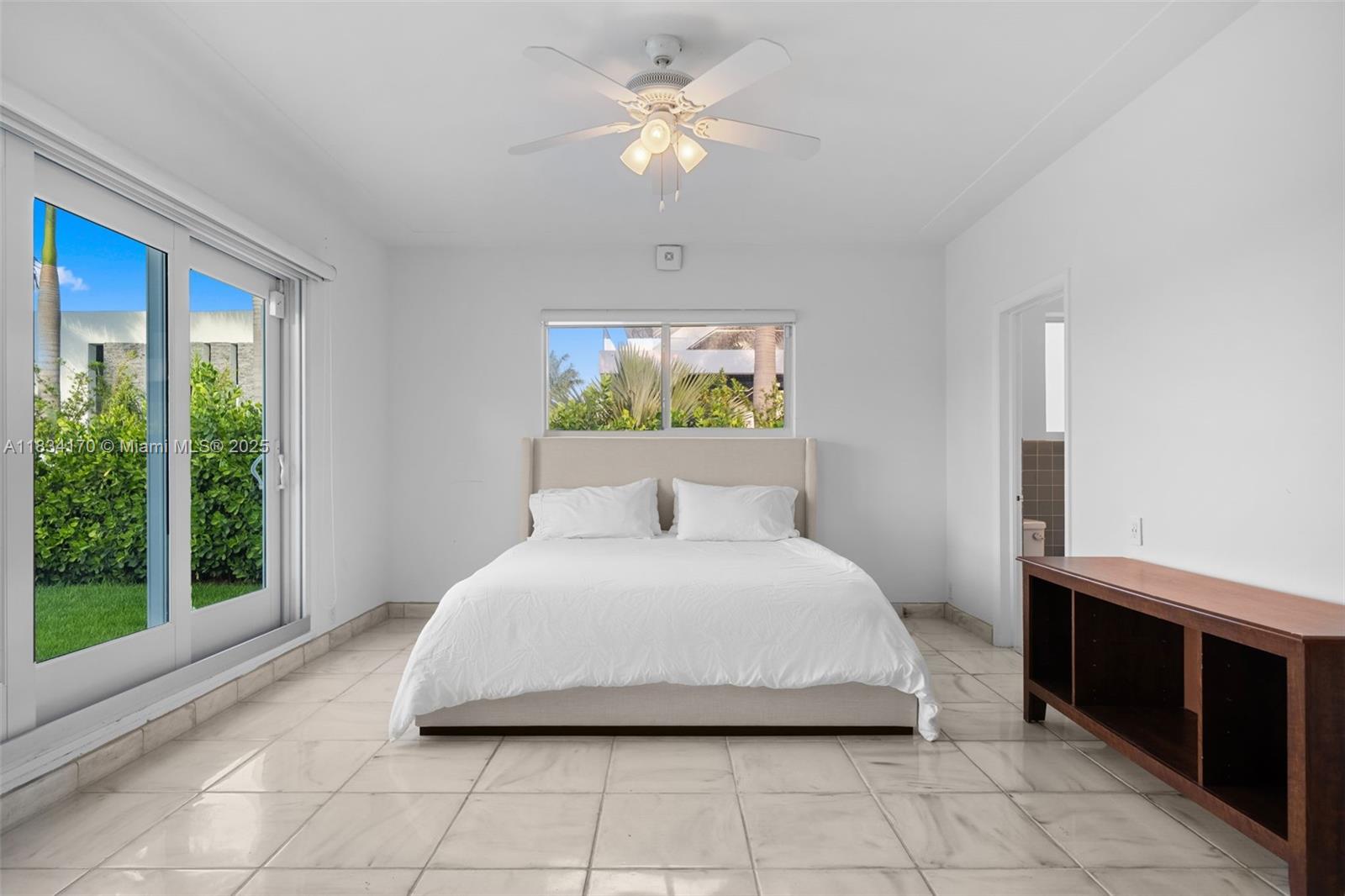 HIBISCUS ISLAND - Residential Lease