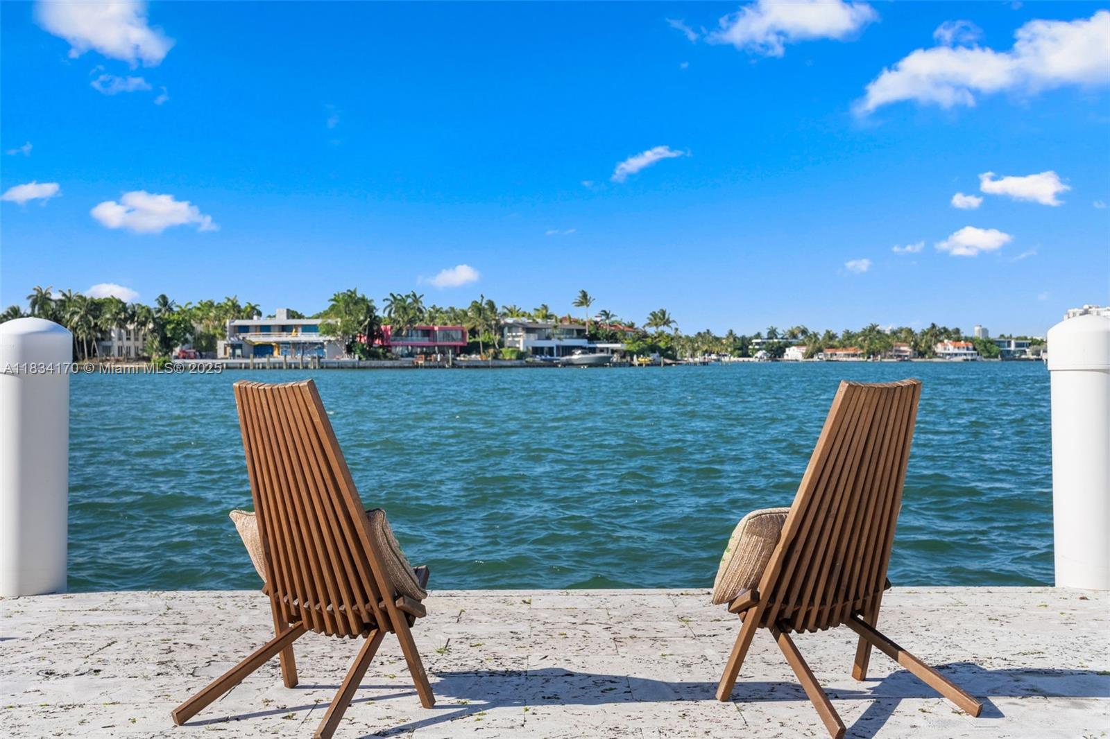 HIBISCUS ISLAND - Residential Lease