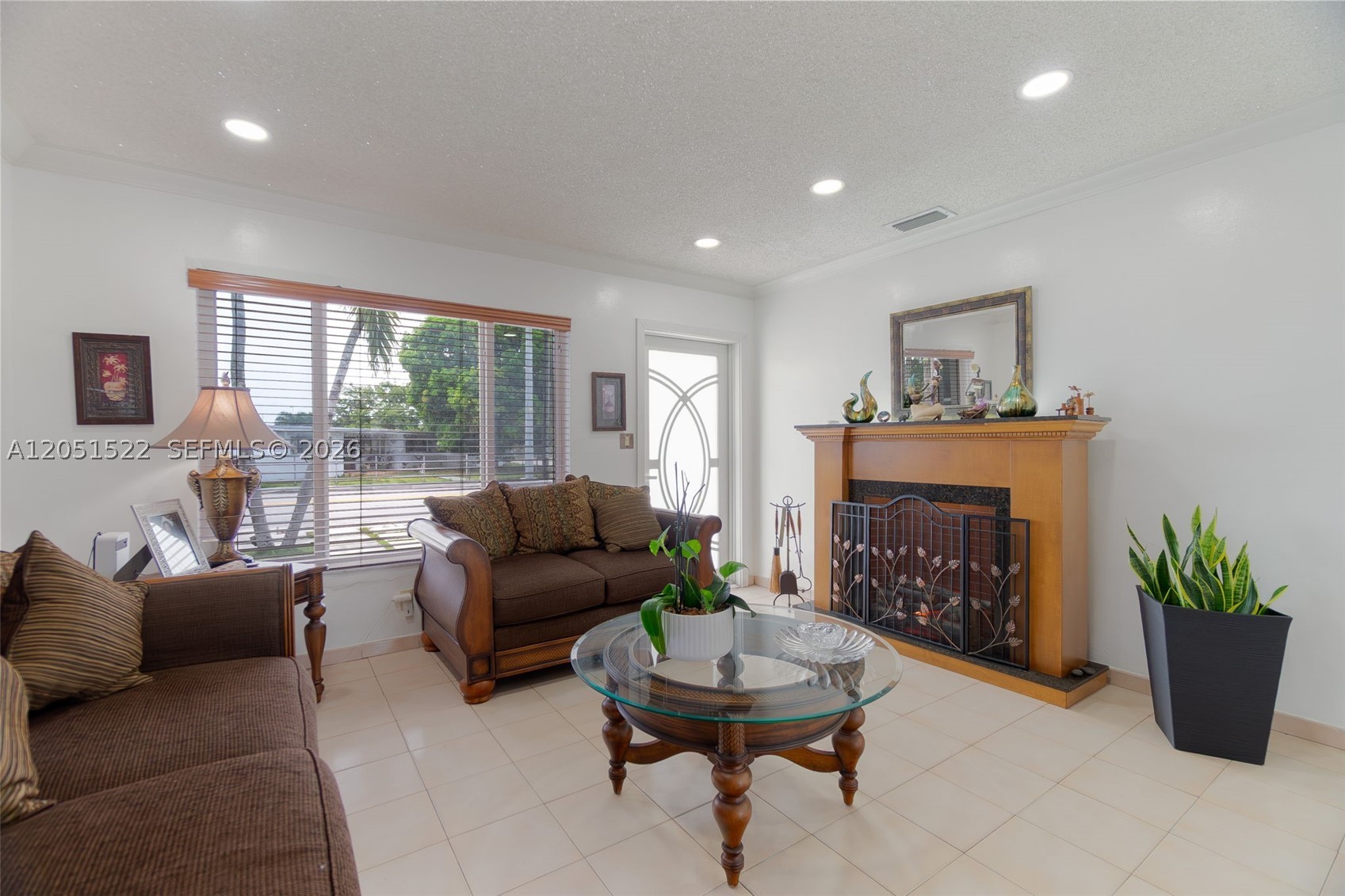 SARATOGA HEIGHTS - Residential