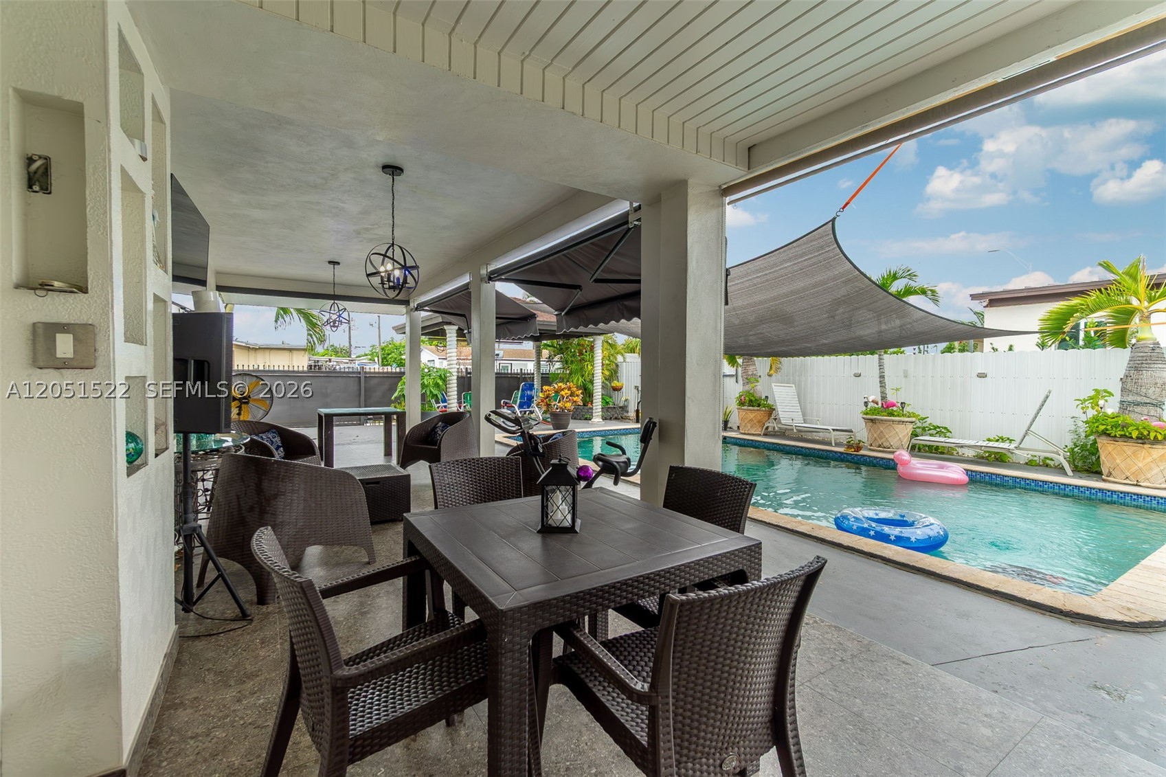 SARATOGA HEIGHTS - Residential