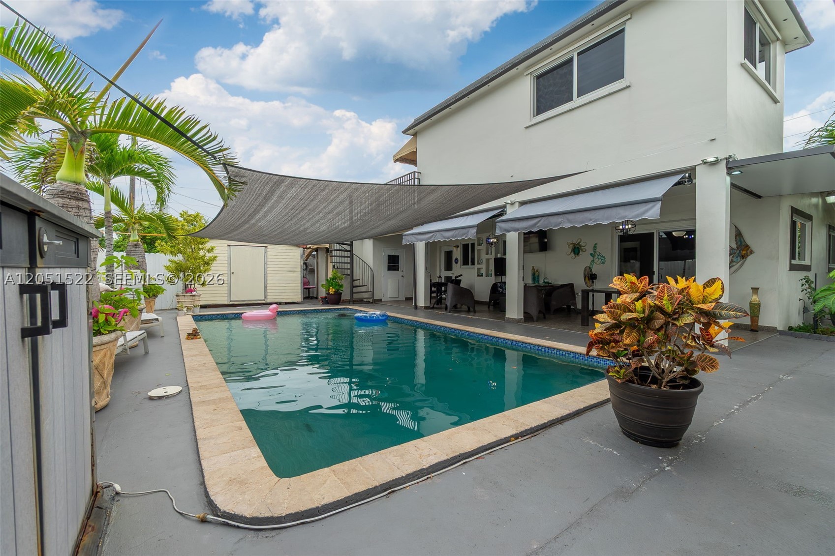 SARATOGA HEIGHTS - Residential