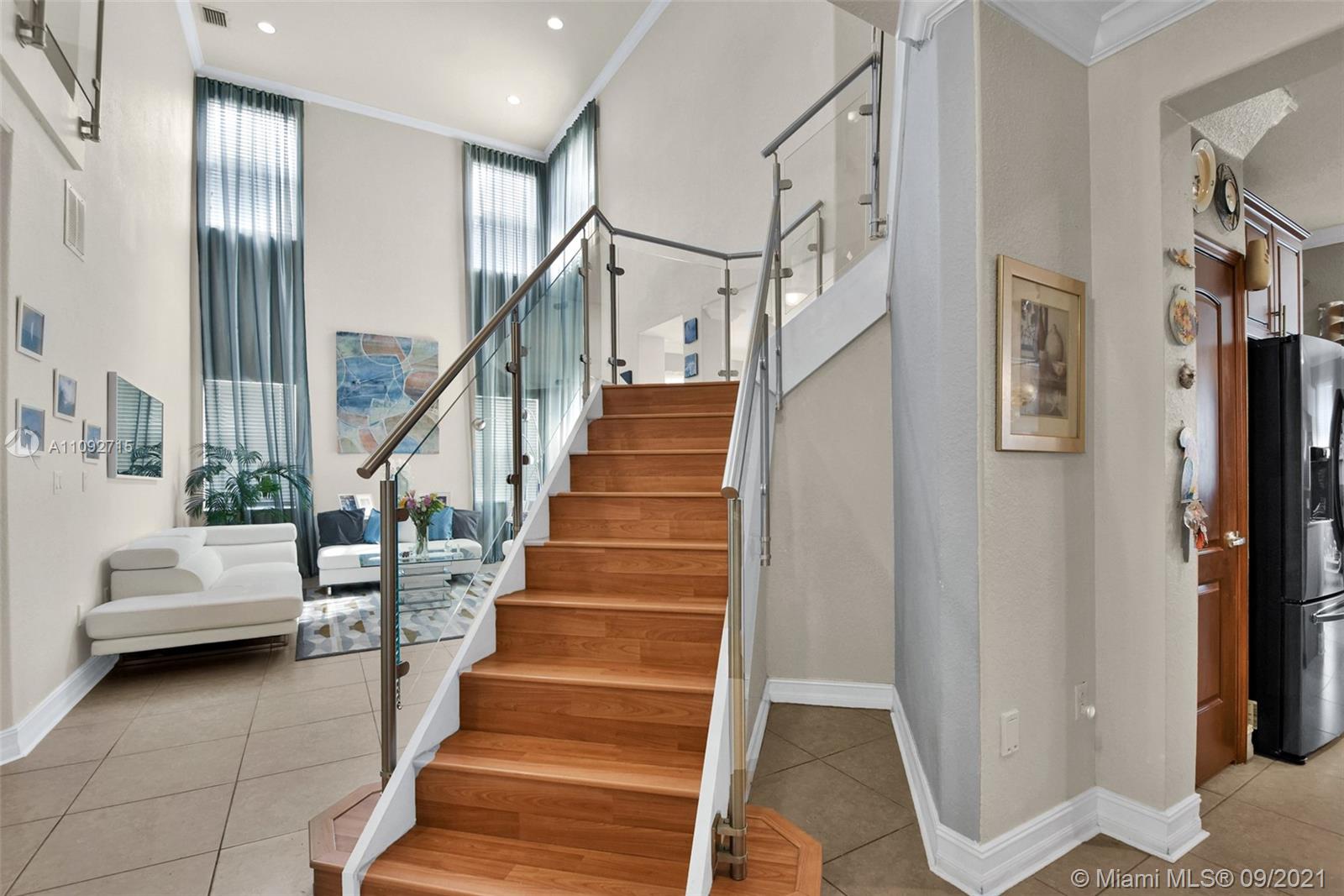 ISLANDS AT DORAL NORTHWES - Residential