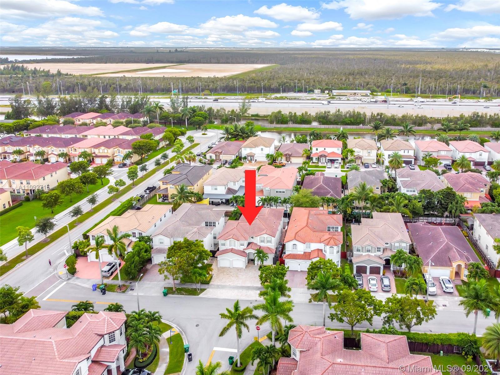ISLANDS AT DORAL NORTHWES - Residential