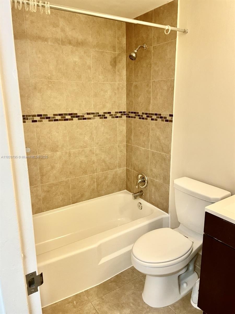 FOUR AMBASSADORS CONDO PH - Residential Lease