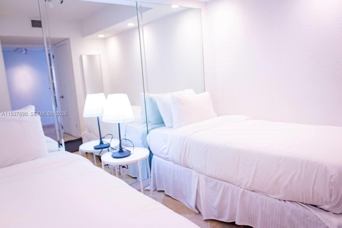 VENETIA CONDO - Residential