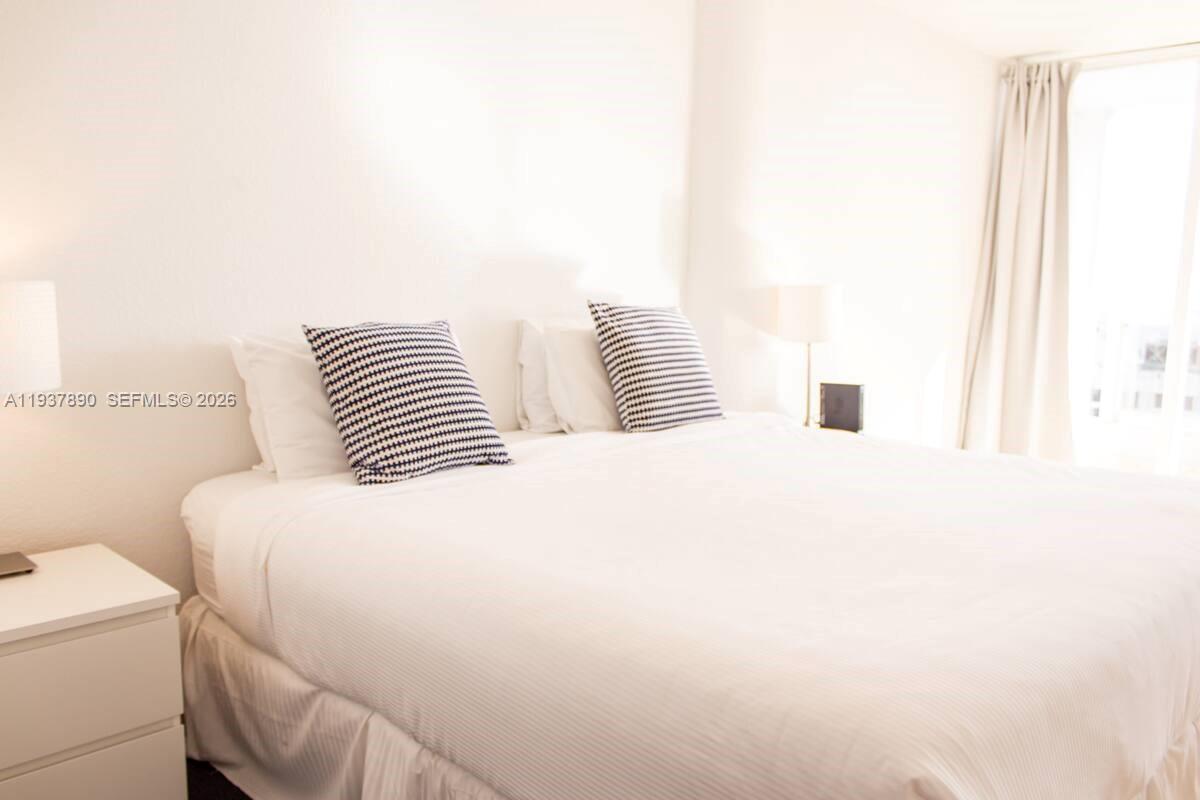 VENETIA CONDO - Residential