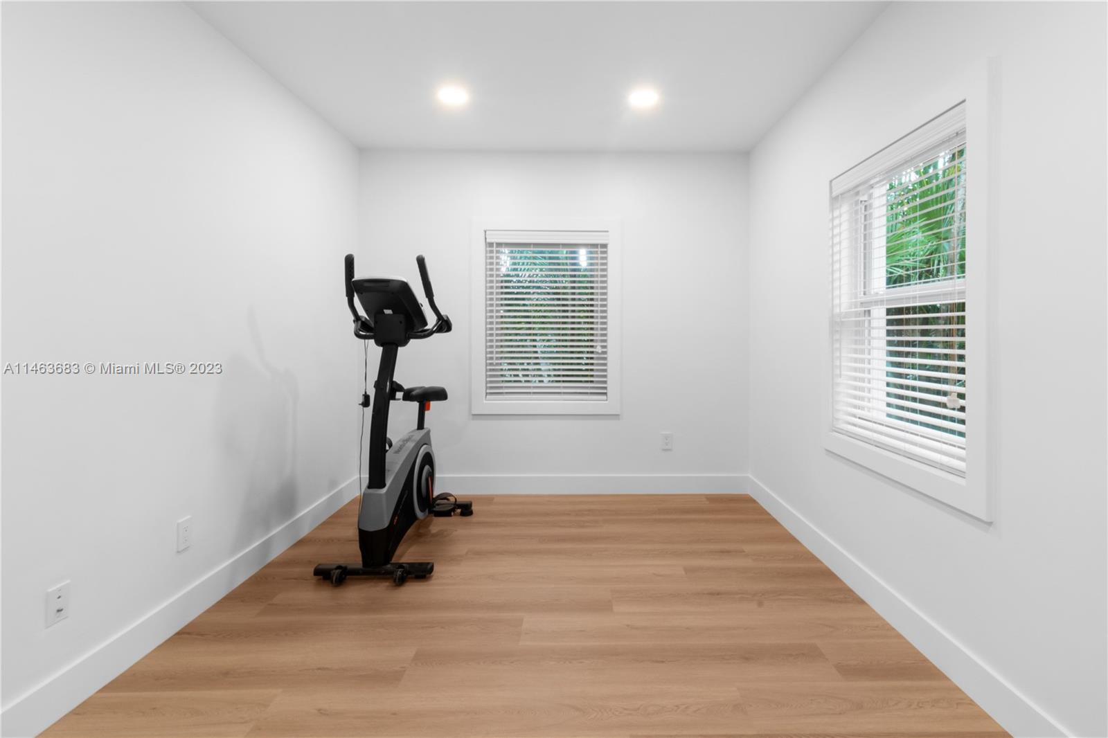 MIAMI SHORES ESTATES - Residential