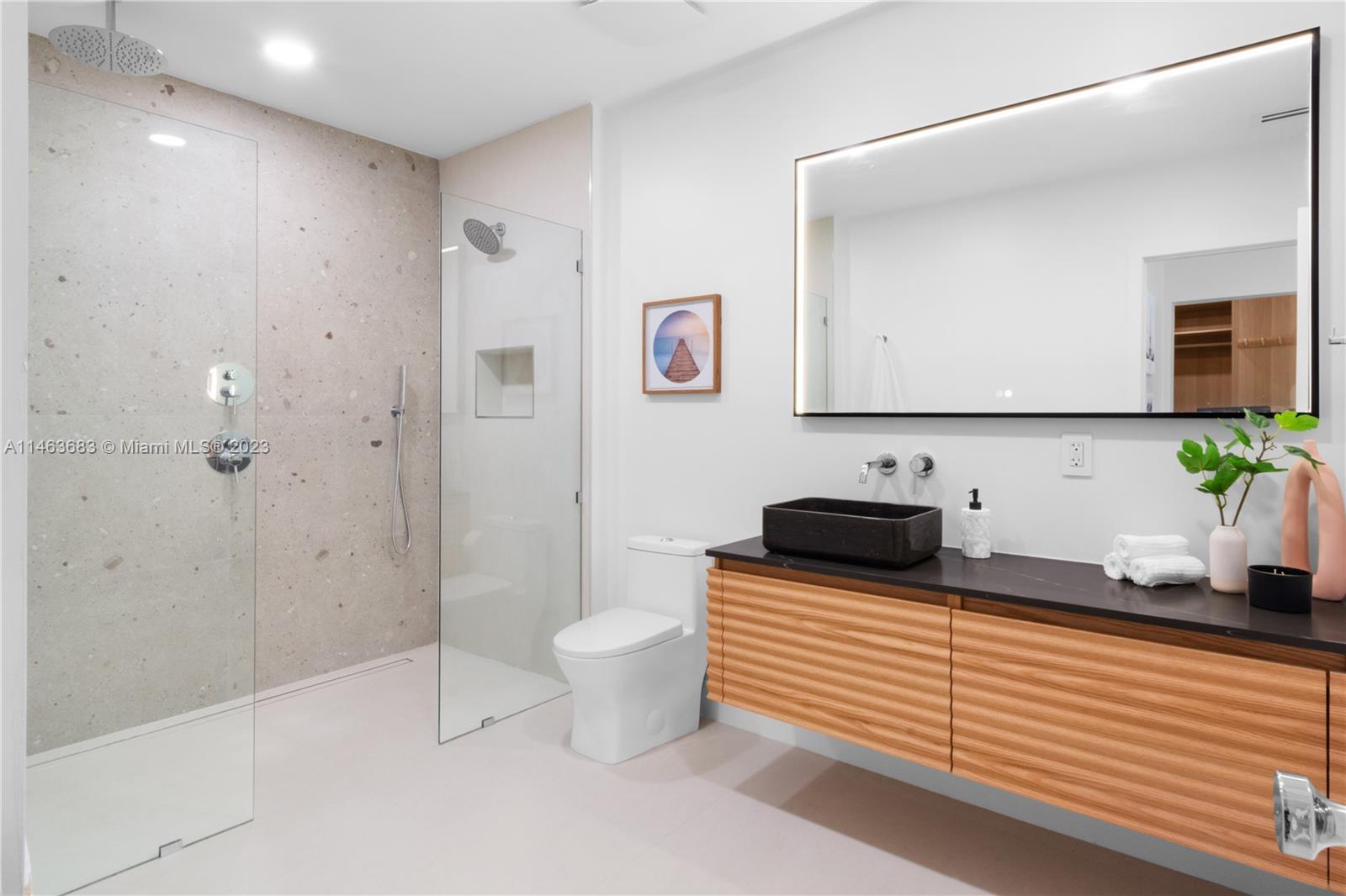 MIAMI SHORES ESTATES - Residential