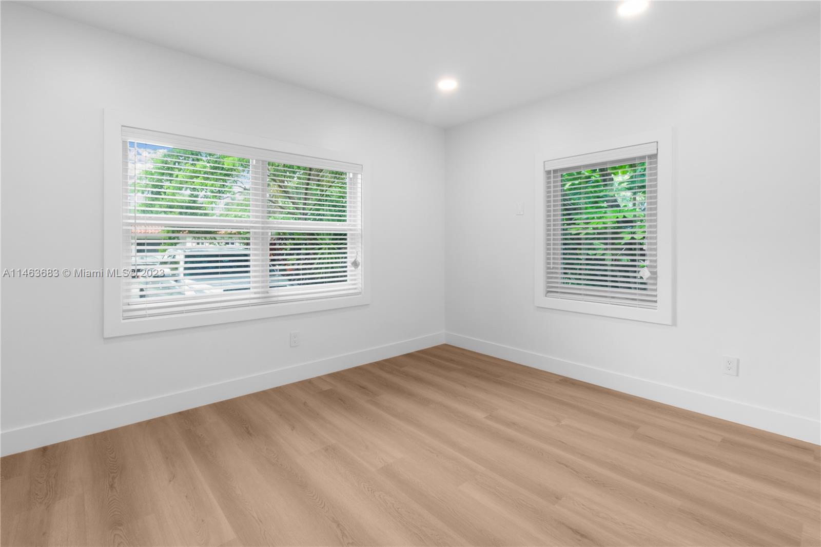 MIAMI SHORES ESTATES - Residential