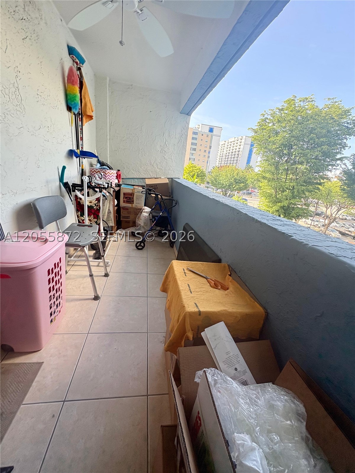 5050 CONDO - Residential