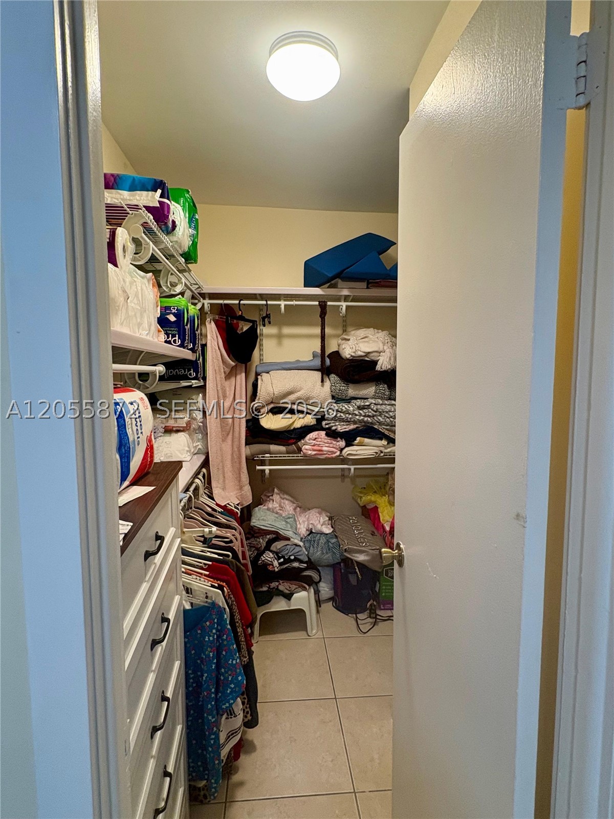 5050 CONDO - Residential