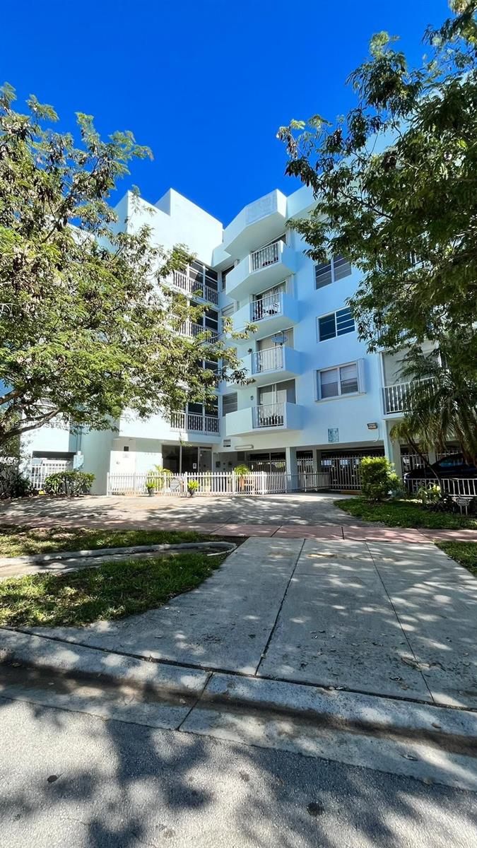 LISETTE CONDO - Residential