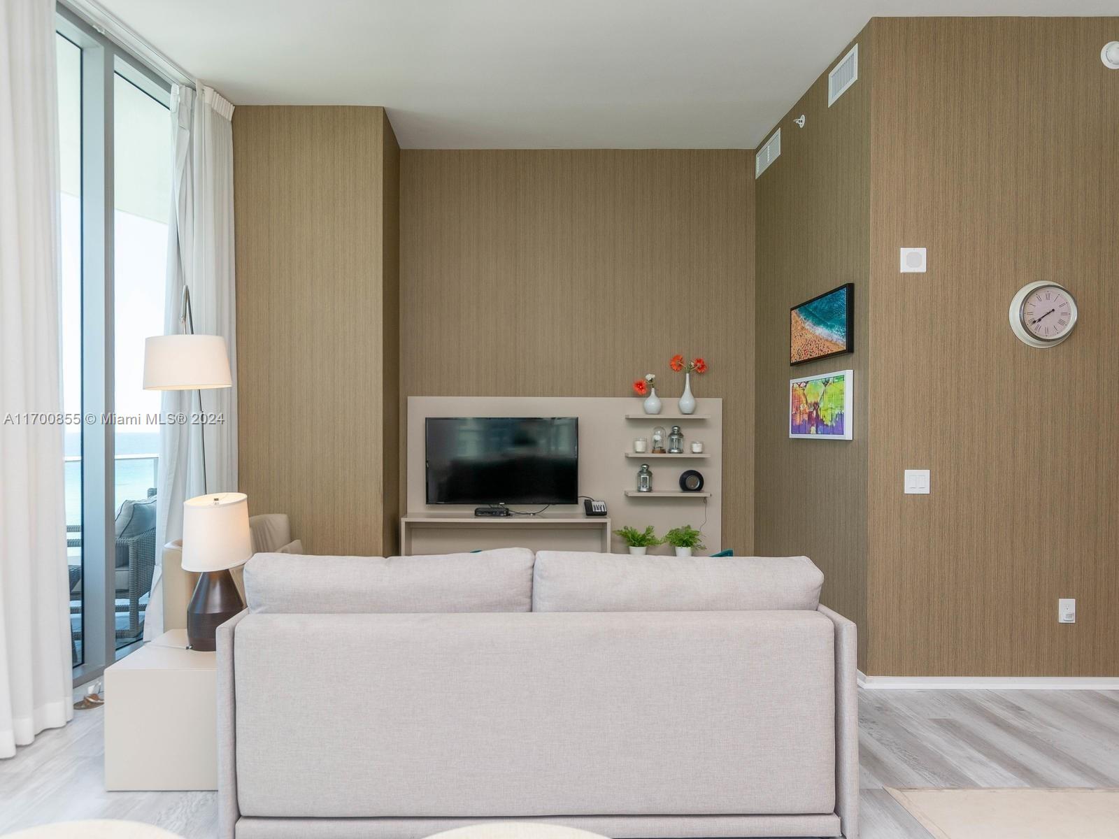 4111 SOUTH OCEAN DRIVE CO - Residential