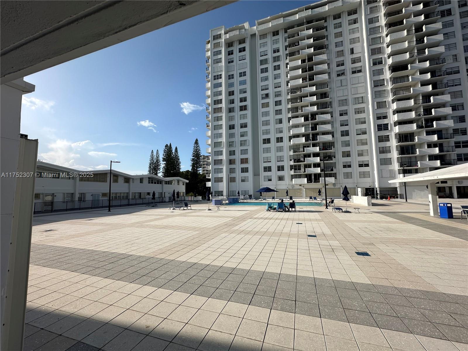 COMMODORE PLAZA CONDO - Residential Lease