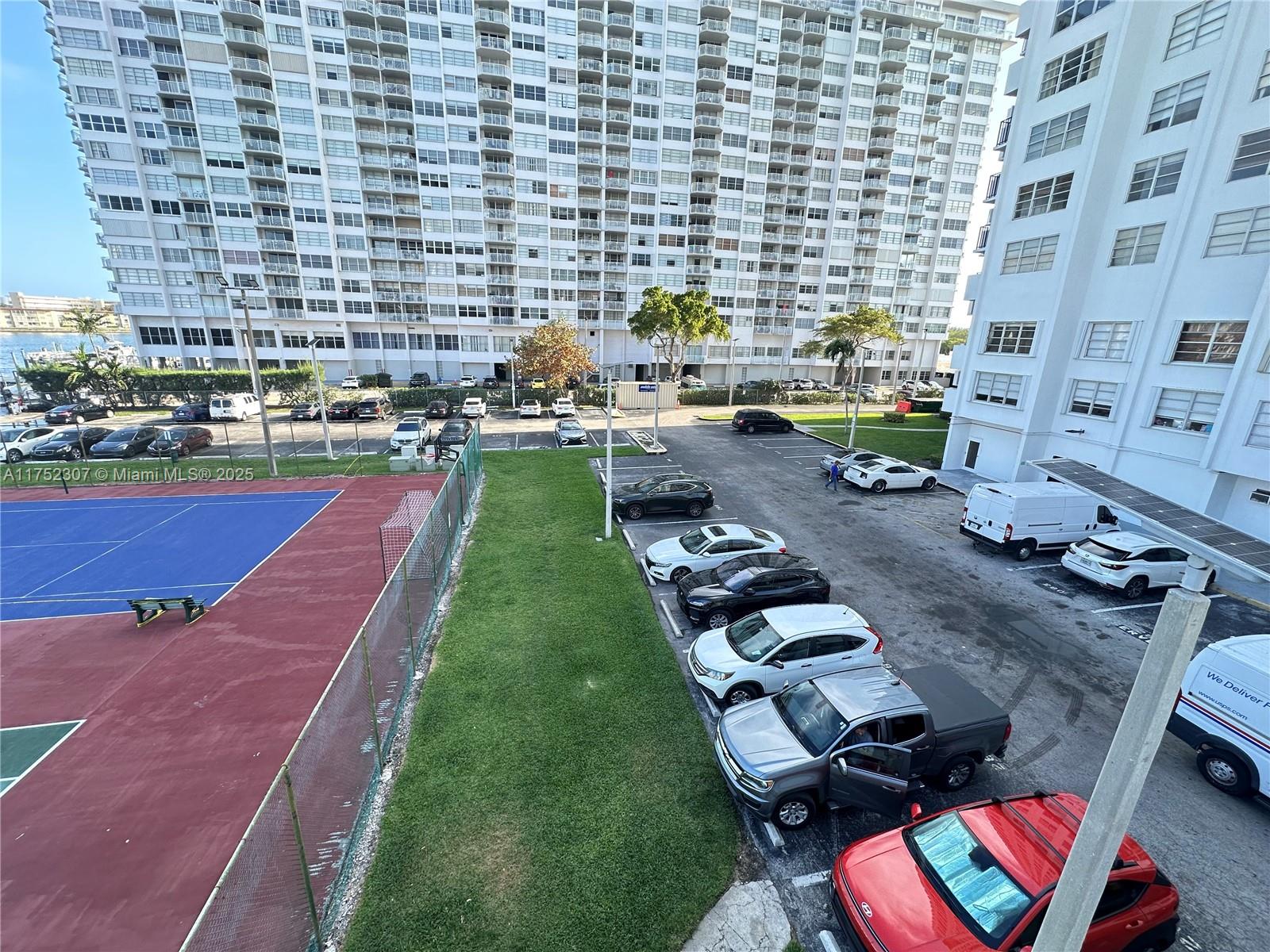 COMMODORE PLAZA CONDO - Residential Lease