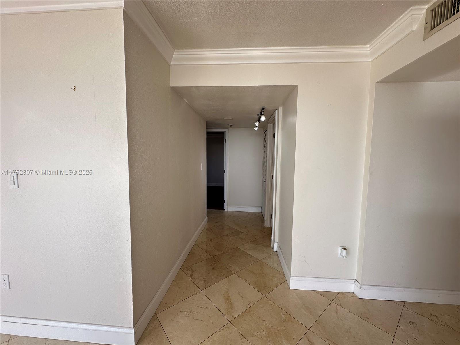 COMMODORE PLAZA CONDO - Residential Lease