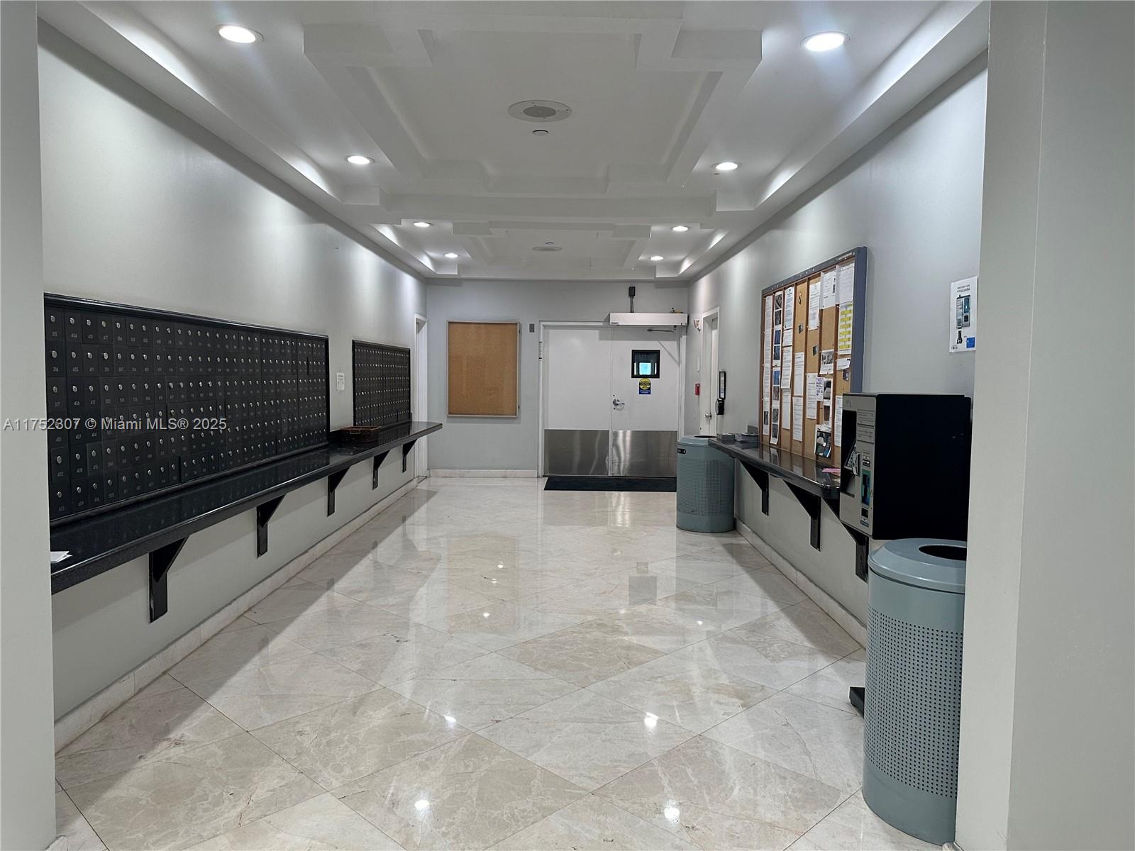 COMMODORE PLAZA CONDO - Residential Lease