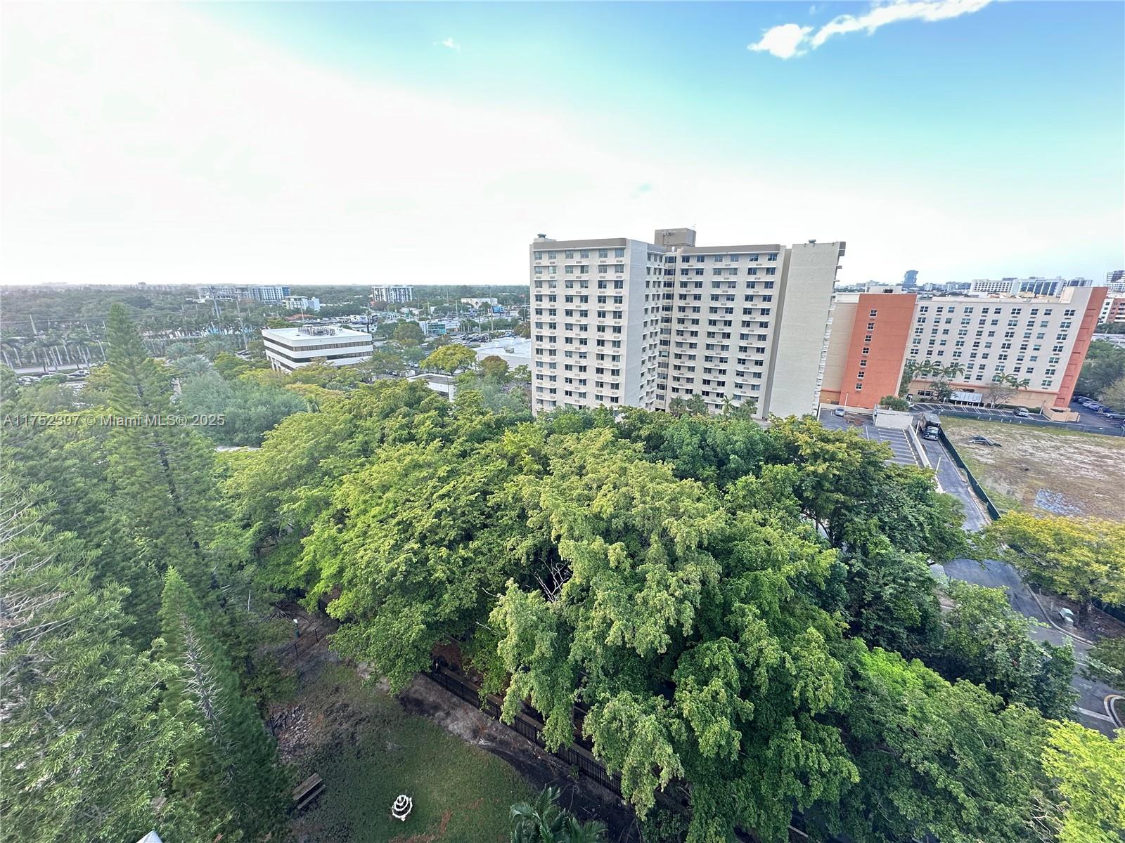 COMMODORE PLAZA CONDO - Residential Lease