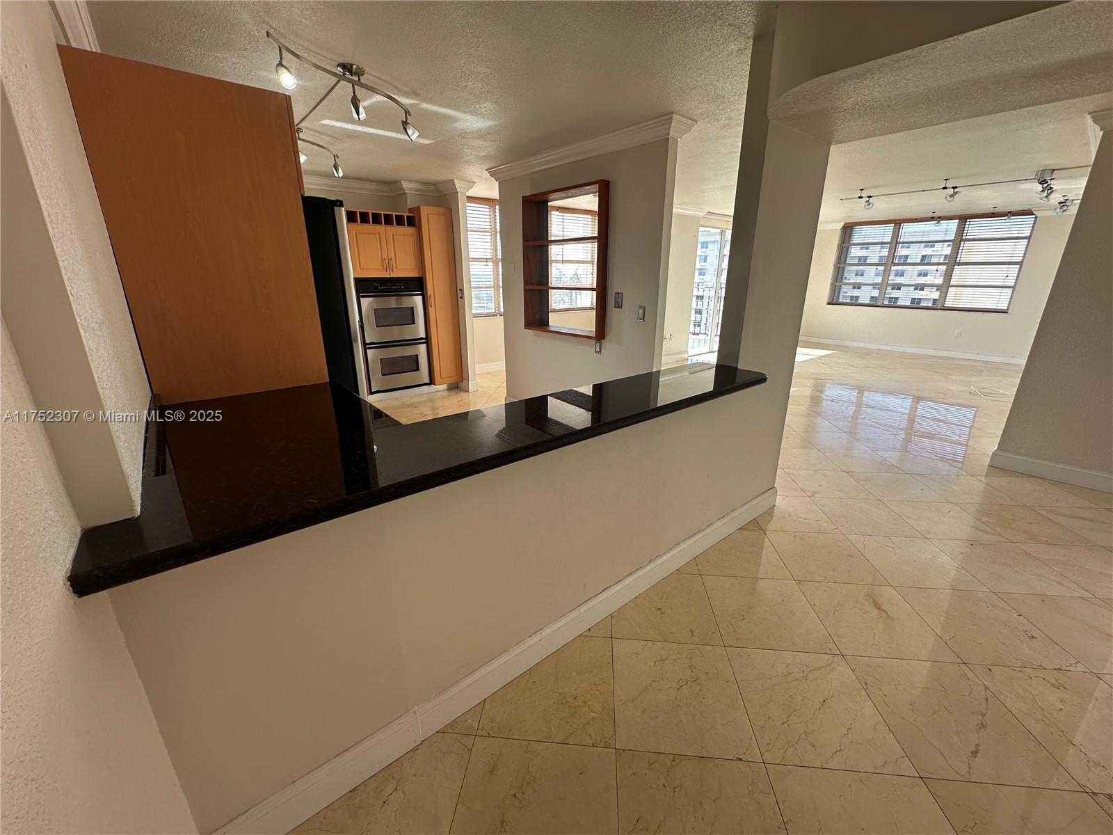 COMMODORE PLAZA CONDO - Residential Lease