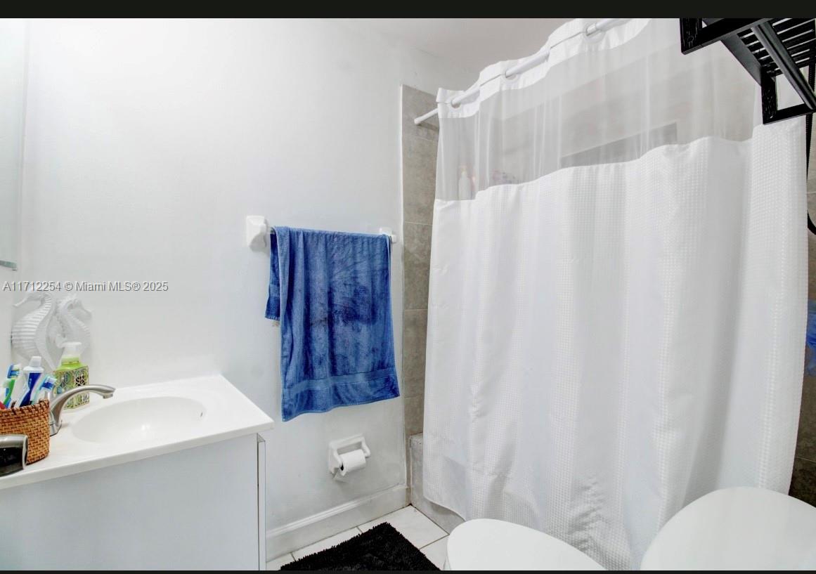 MIAMI GARDENS ESTATES SEC - Residential