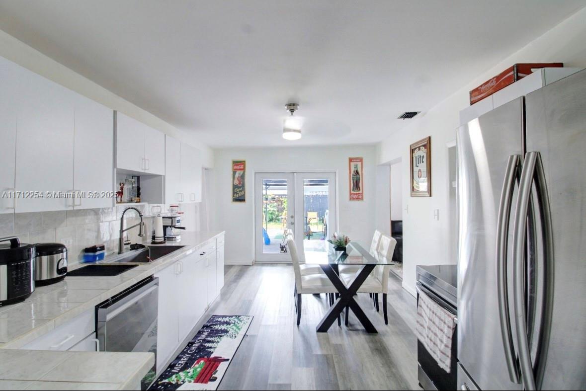 MIAMI GARDENS ESTATES SEC - Residential
