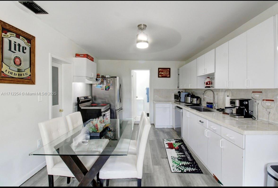 MIAMI GARDENS ESTATES SEC - Residential