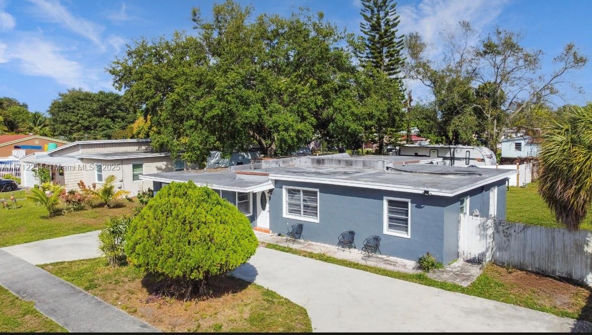 MIAMI GARDENS ESTATES SEC - Residential
