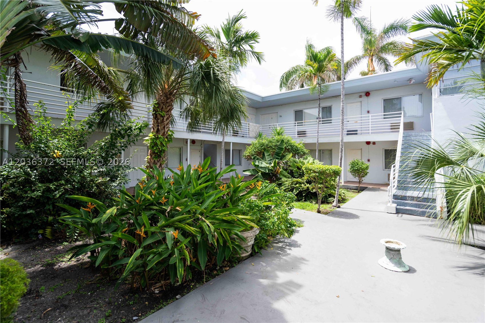 BEACH BAY SUB - Residential Lease