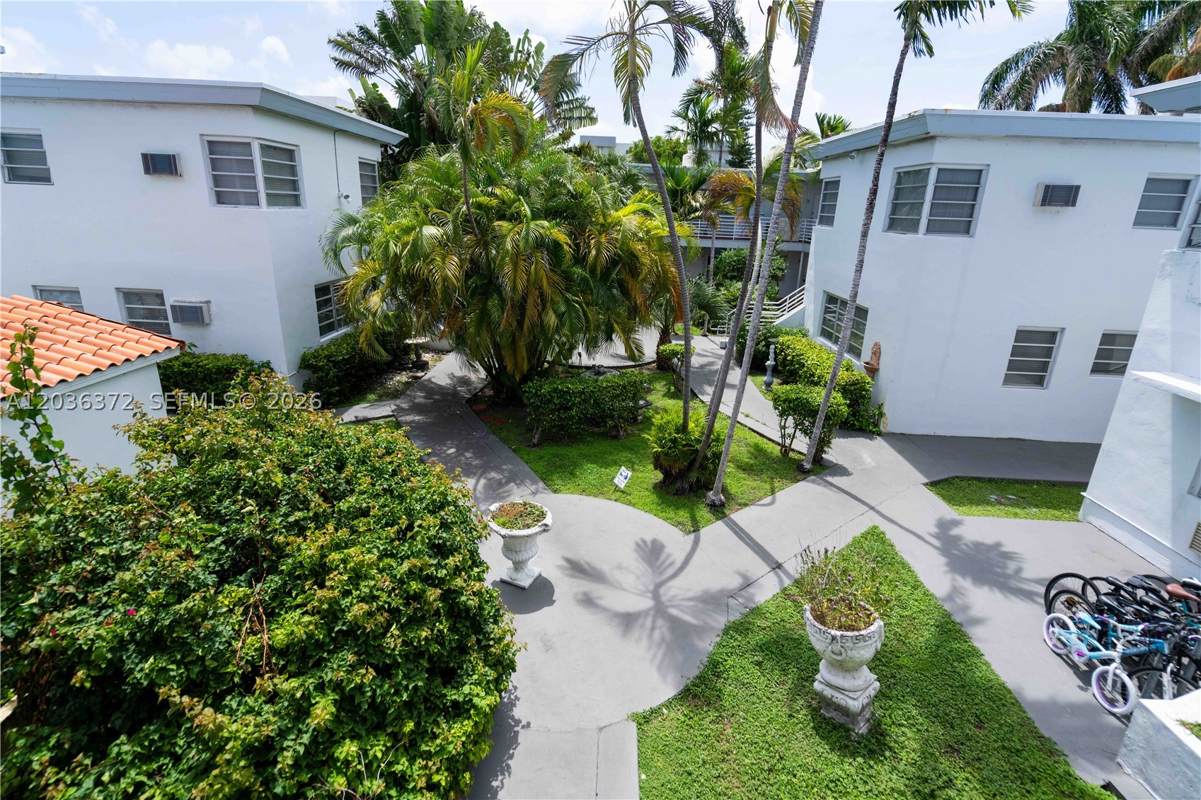BEACH BAY SUB - Residential Lease