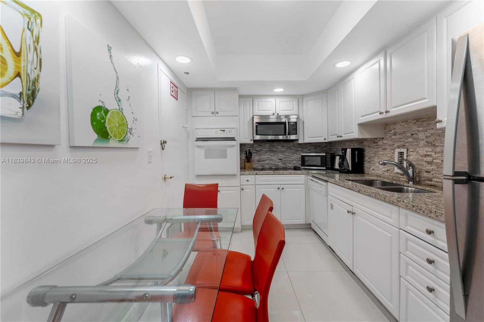 TIDES ON HOLLYWOOD BEACH - Residential