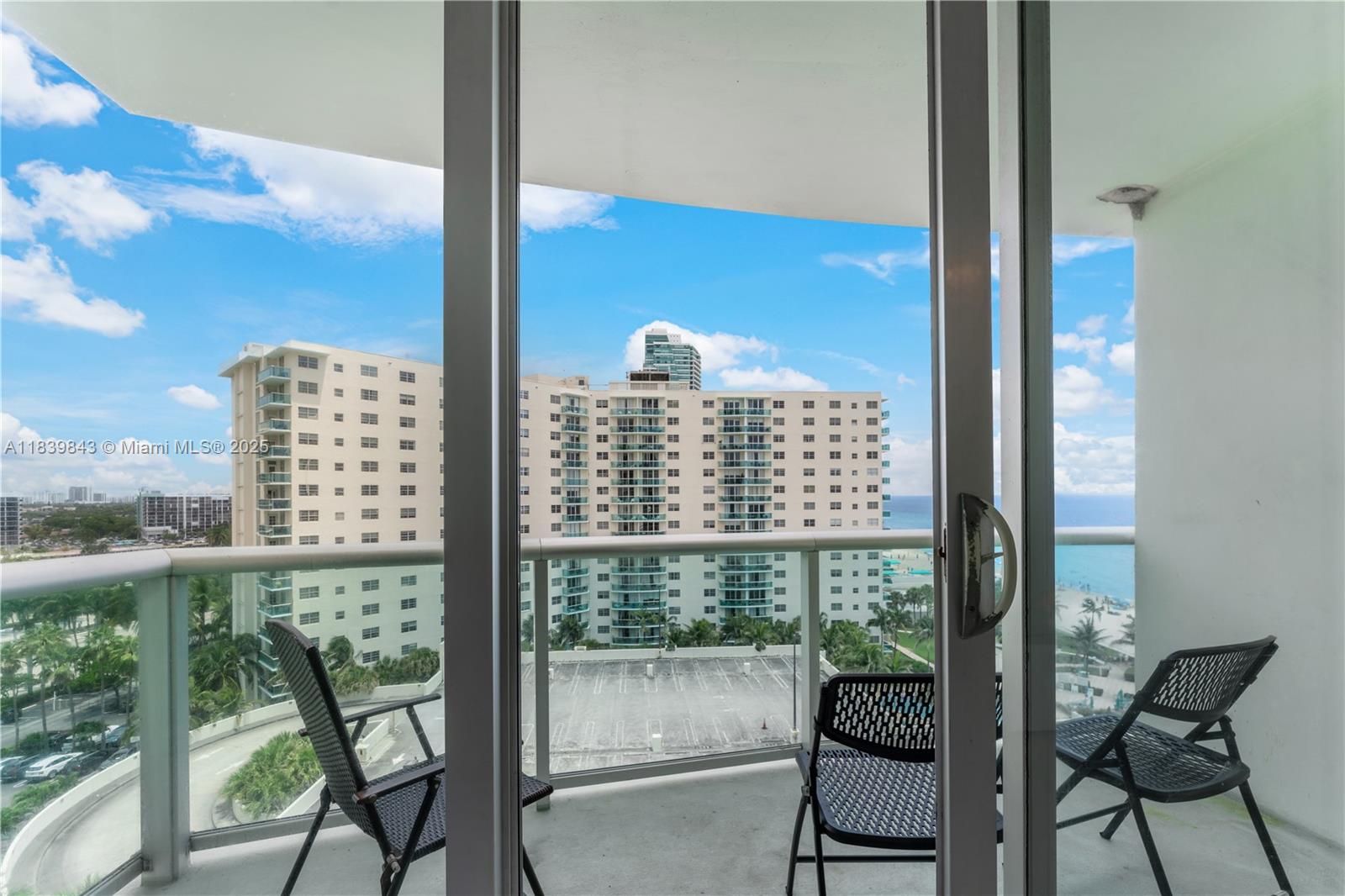 TIDES ON HOLLYWOOD BEACH - Residential