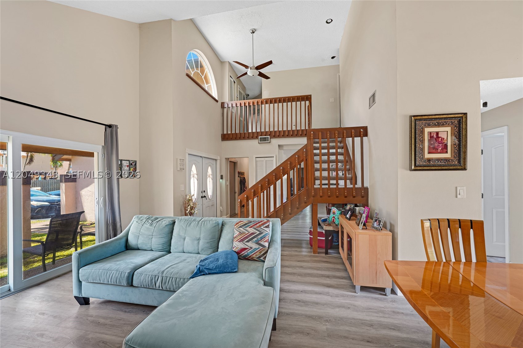 COUNTRY ADDRESS - Residential