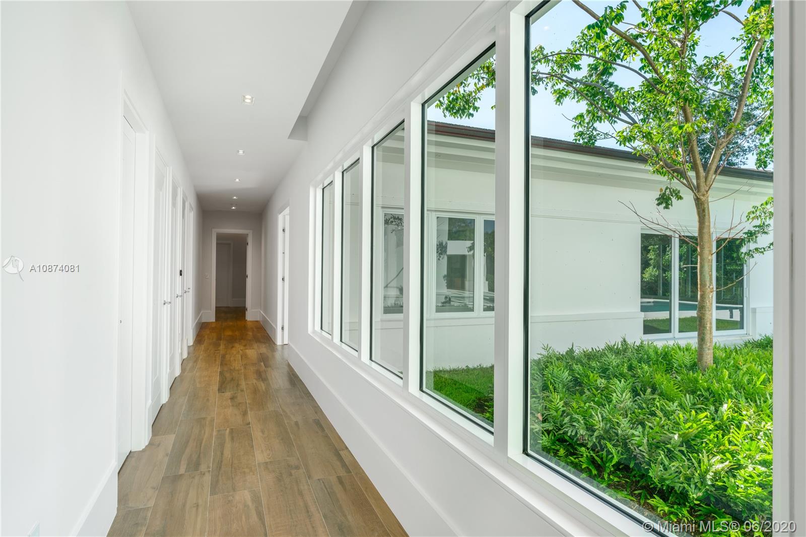 COLLINS ACRES - Residential