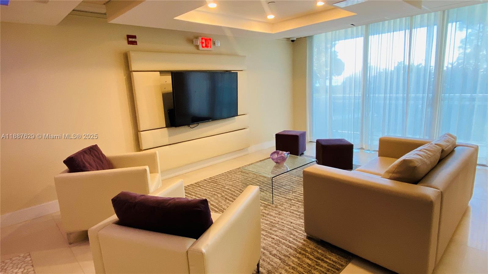 BAY PARK TOWERS CONDO - Residential Lease