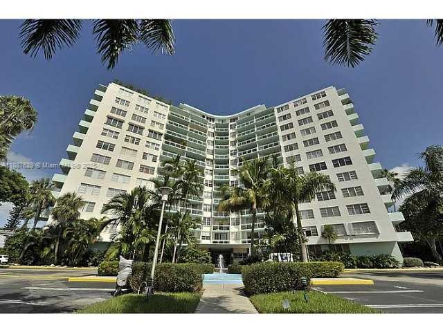 1bed, 1bath, tile floors throughout, freshly painted, remodeled modern kitchen with granite countertop, glass tile backsplash, and stainless steel appliances. Great condo in very desirable Midtown/Edgewater location in the middle of the action. Walk-in closet in master. Balcony and bedroom have nice city views and amazing sunsets. Shared laundry in each floor. 1 parking space included, more available for rent with HOA. Minimum lease 1yr. First month’s rent paid in advance and one month's rent as security deposit to move in. Tenant responsible for applying with HOA; approval usually takes 1-2 weeks. Rent includes water/sewer, hot water, AC cooling, basic cable. Tenant only pays electricity.