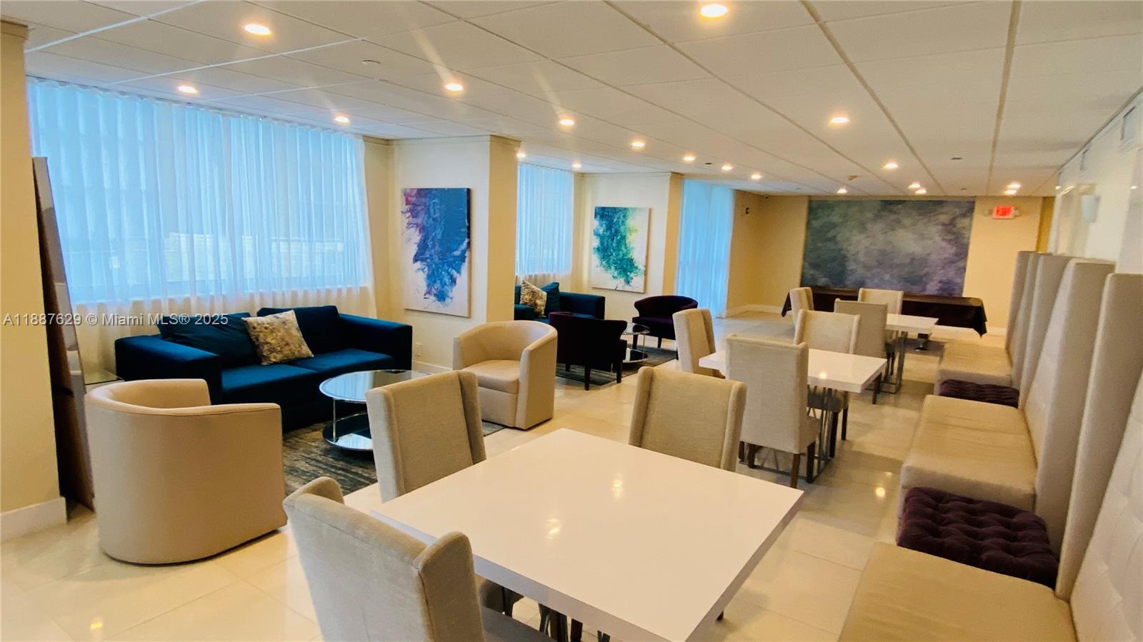 BAY PARK TOWERS CONDO - Residential Lease