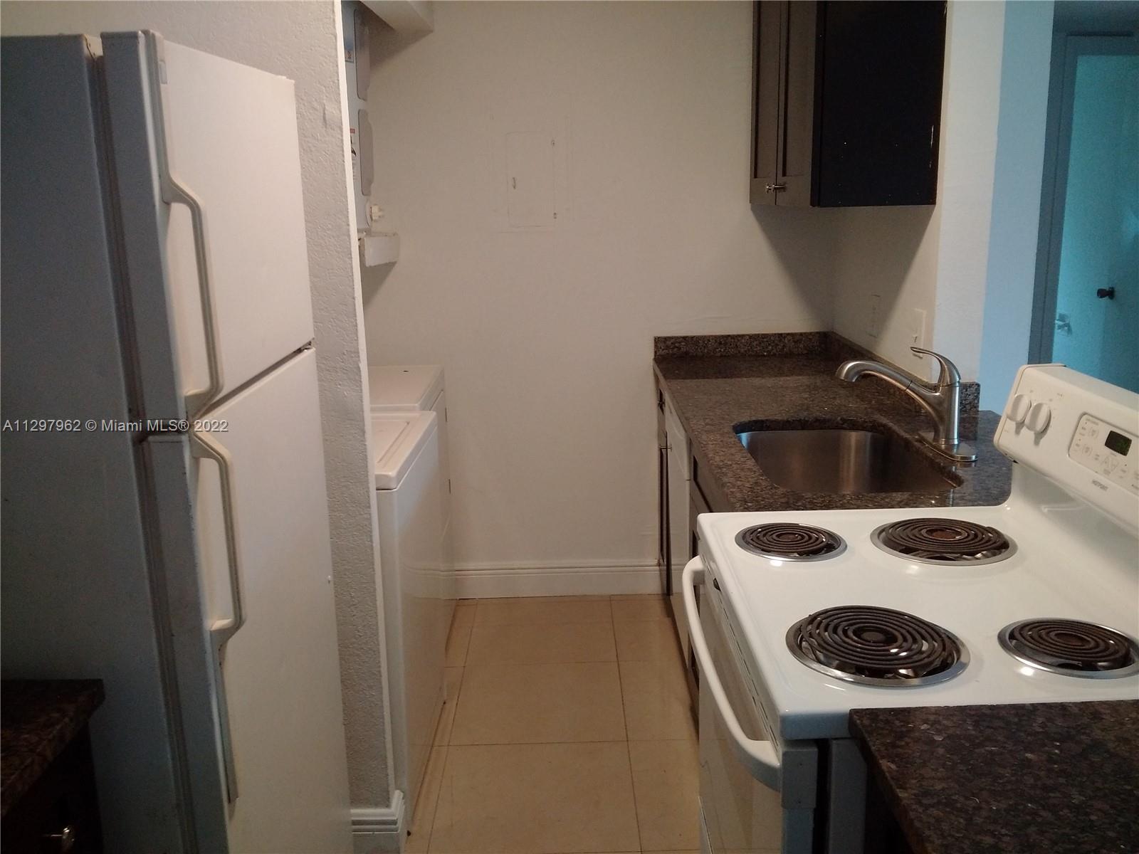 ARBOR KEYS CONDO - Residential Lease