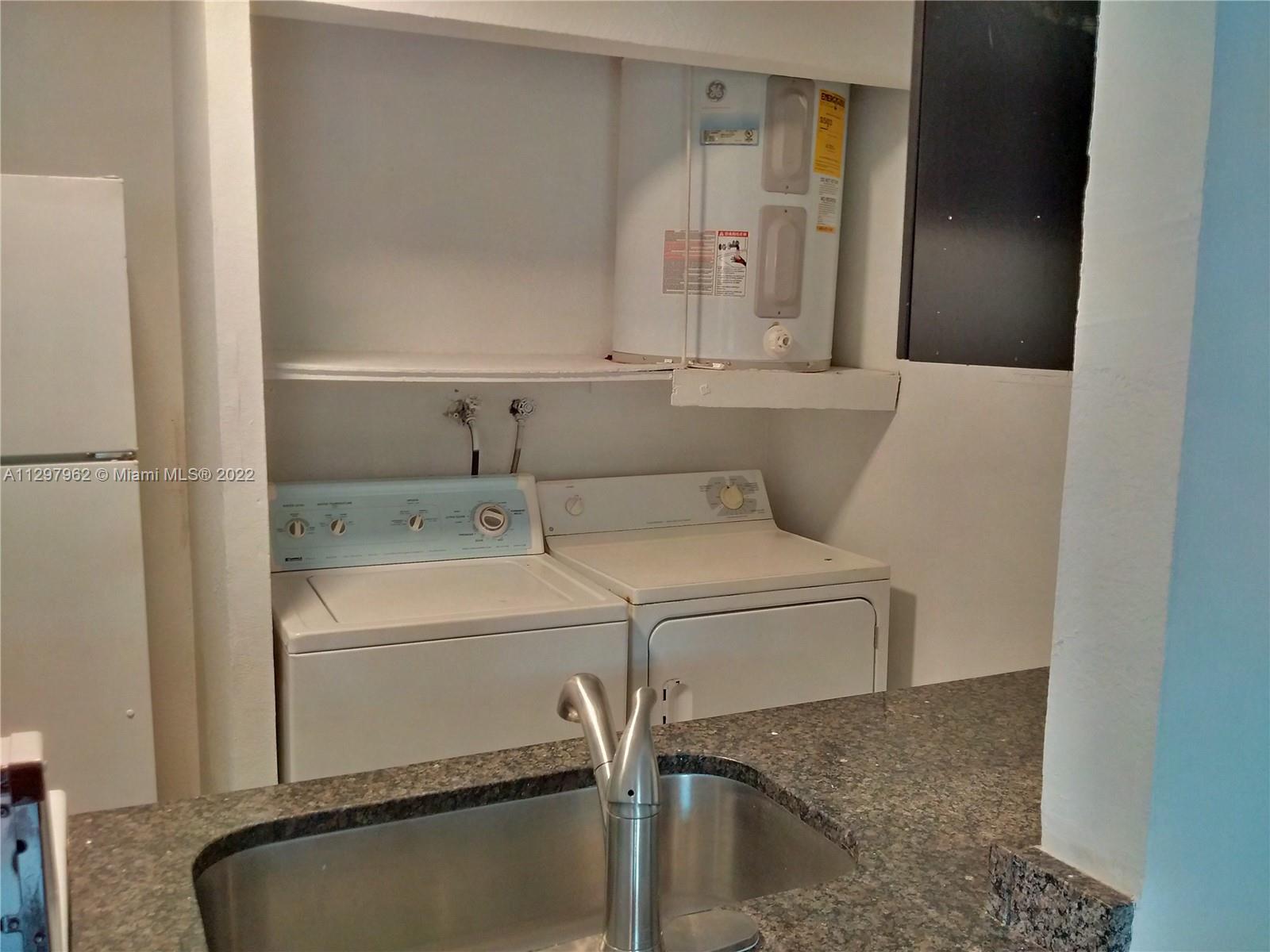 ARBOR KEYS CONDO - Residential Lease
