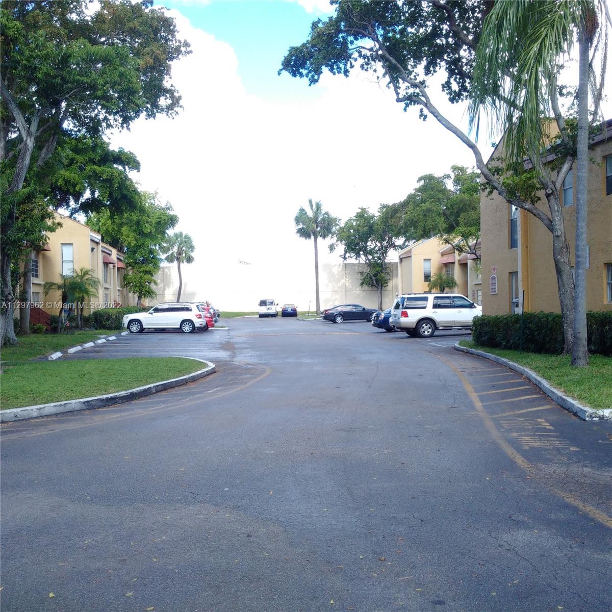 ARBOR KEYS CONDO - Residential Lease